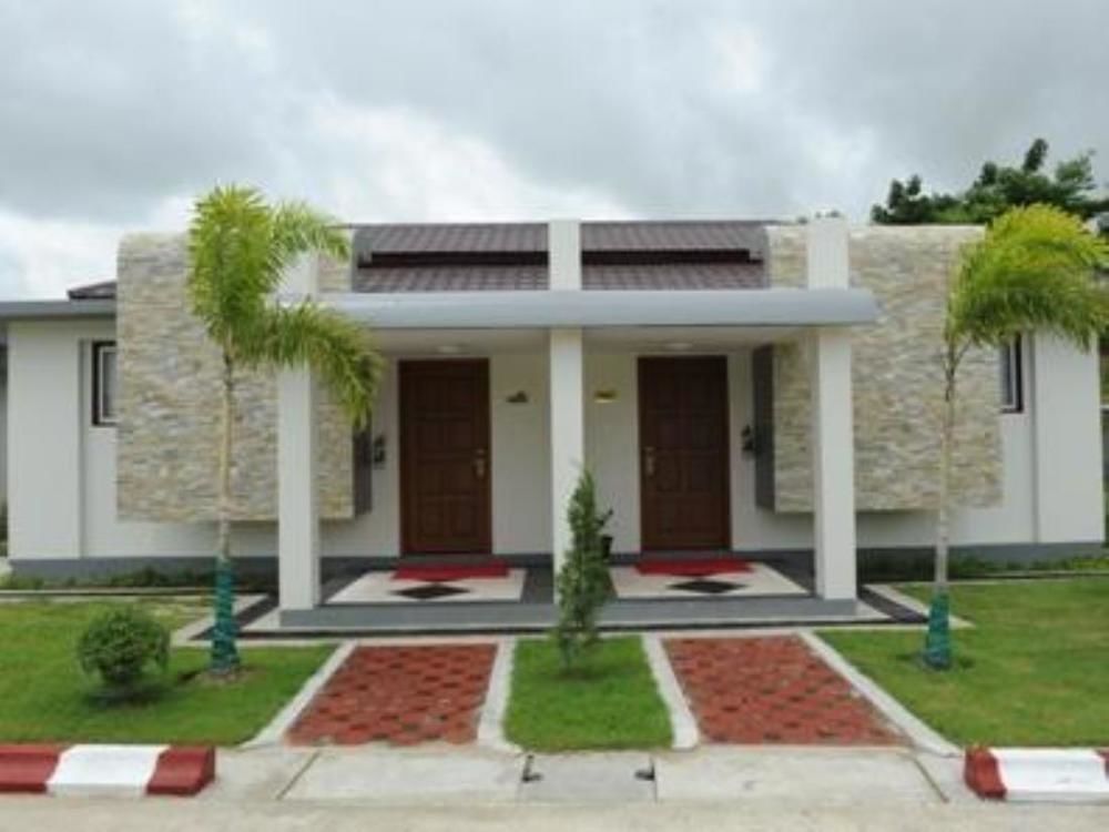 The Golden Lake Hotel Naypyidaw Exterior photo